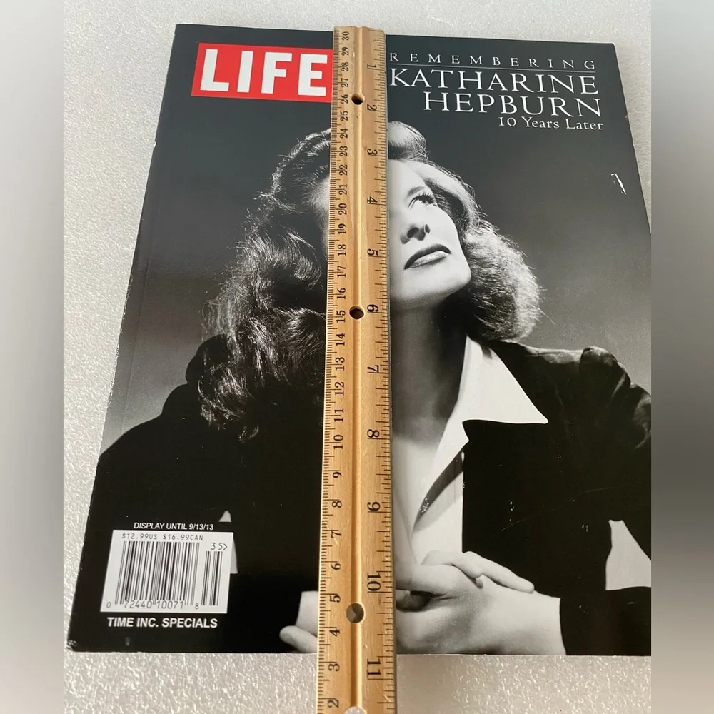LIFE Magazine Remembering KATHARINE HEPBURN 10 Years Later (2013)